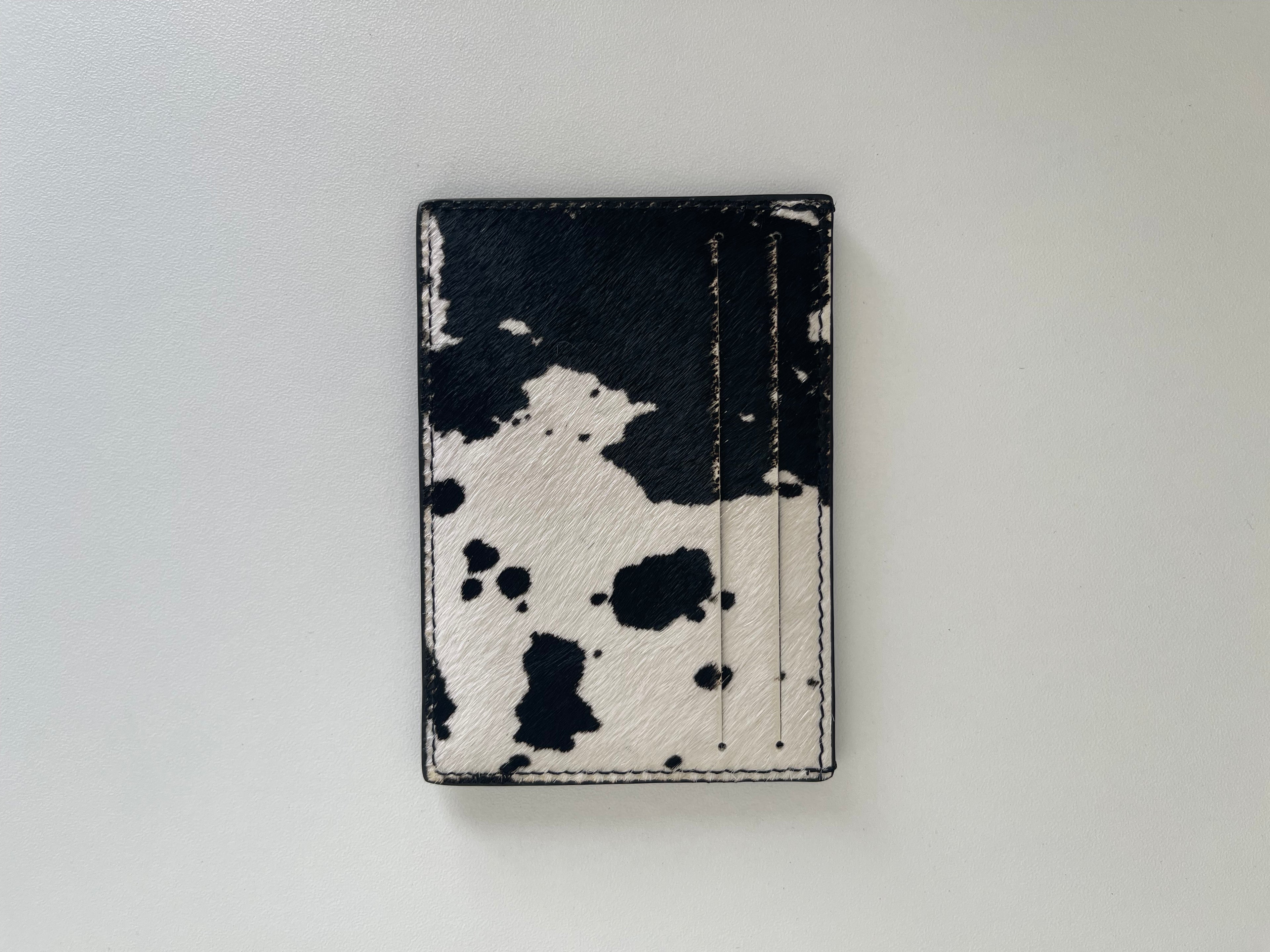 COW PRINT CARD & CASH HOLDER
